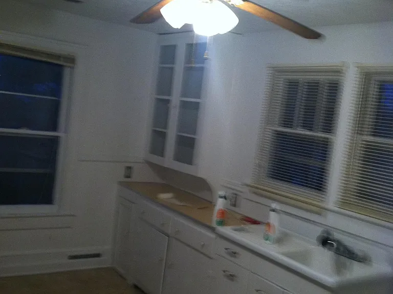 209 W Watauga Ave #2 — Photo 7