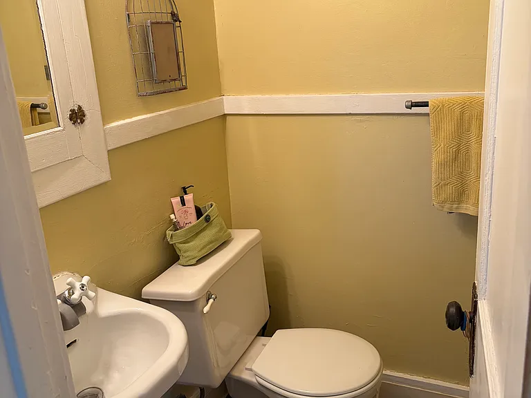 677 Lovett Ave SE #1 — Photo 11