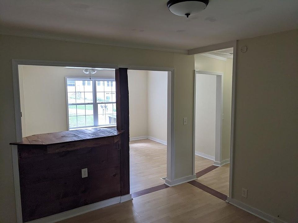 1st image of 5 Gaylord St #5