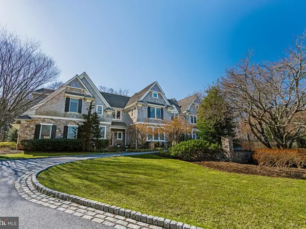 322 Winfield Rd, Devon, PA 19333