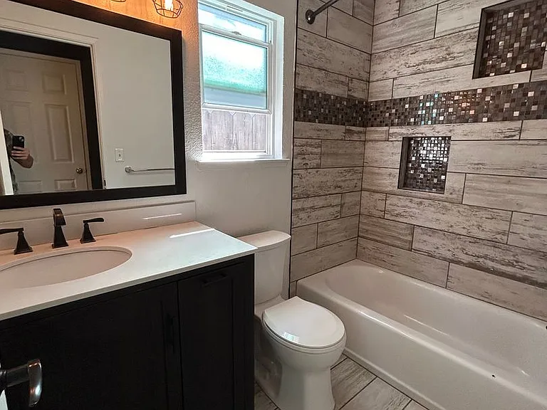 3086 Beverly Ct — Photo 15