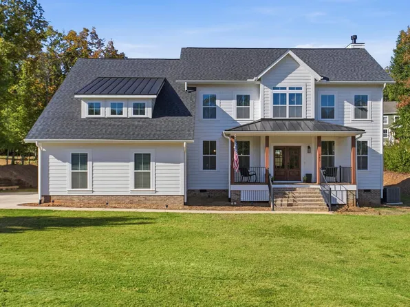 143 Nokota Dr, Pelzer, SC 29669
