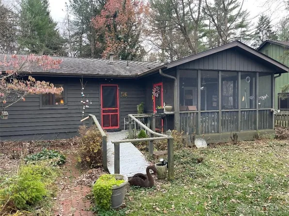 420 W Whiteman St, Yellow Springs, OH 45387