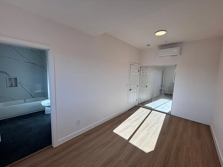 630 Harbour Way — Photo 40