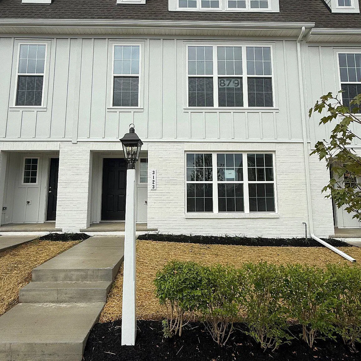 4 bed, 3.0 bath, 2165 sqft, $2,675 — Photo 1