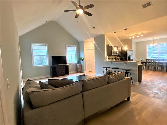 5th image of 1558 Stanwick Dr