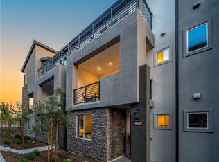 271 Lynx, Irvine, CA 92618