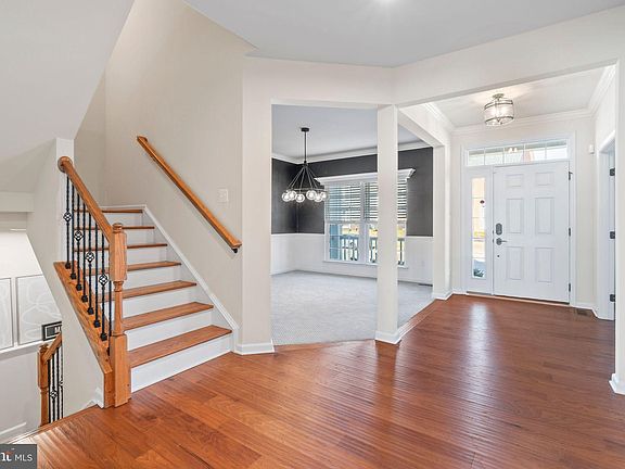 2nd image of 7609 Hancock St
