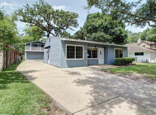 950 Lamonte Ln, Houston, TX 77018