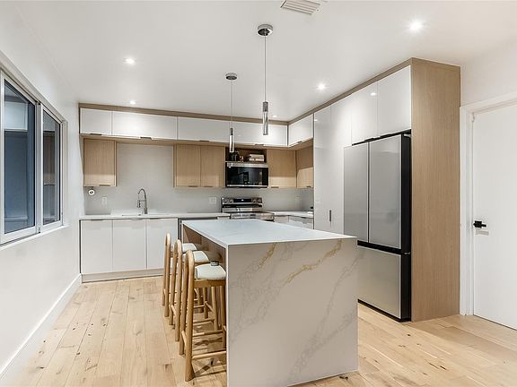3rd image of 7609 NW 40th Street
