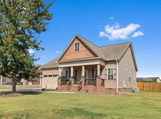 172 Westchase Dr, Clayton, NC 27527