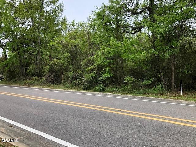 2nd image of 0 Davis Ave