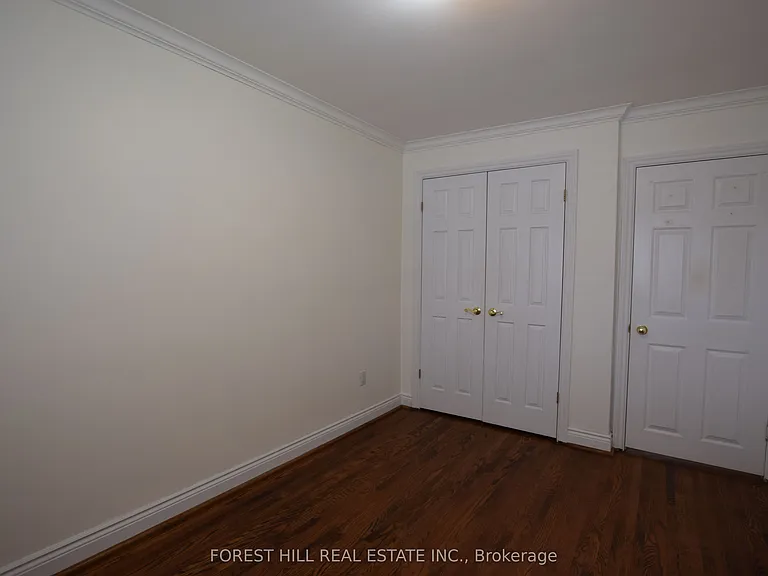 221 Park Home Ave — Photo 10