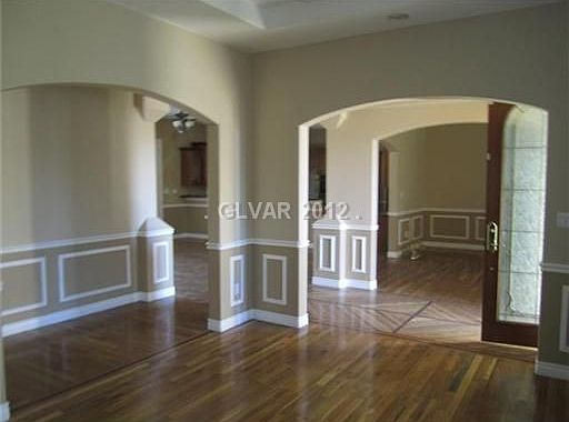 3rd image of 4679 Laurel Canyon St