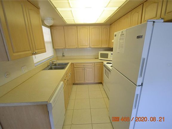 4th image of 3000 Catherine Dr