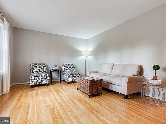 5th image of 4829 Willet Dr