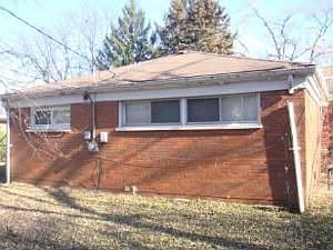 2nd image of 17300 Mahoney Pkwy