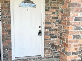 681 N Perkins Ferry Rd #F, Lake Charles, LA 70611