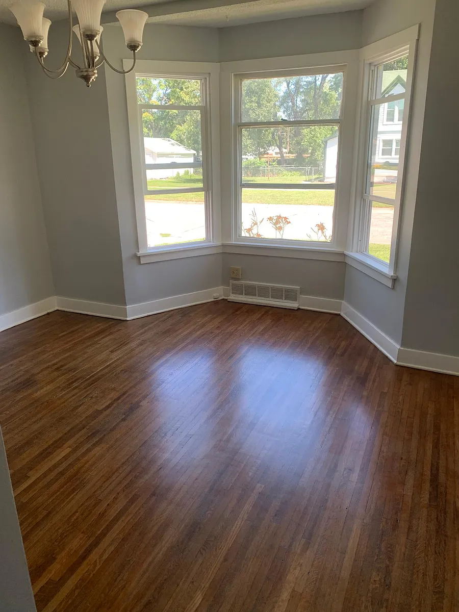 Building Photo - 4141 Touzalin Ave #1