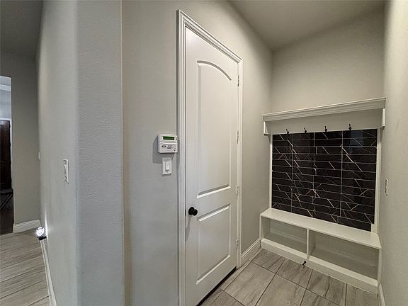 5th image of 3421 Poinsettia Way