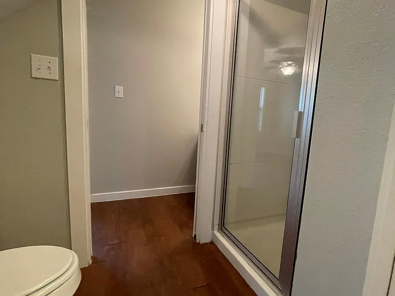 706 W North Loop Blvd #A — Photo 17