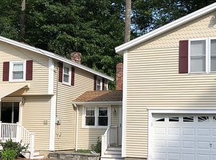 39 Aquila Rd, Raymond, ME 04071