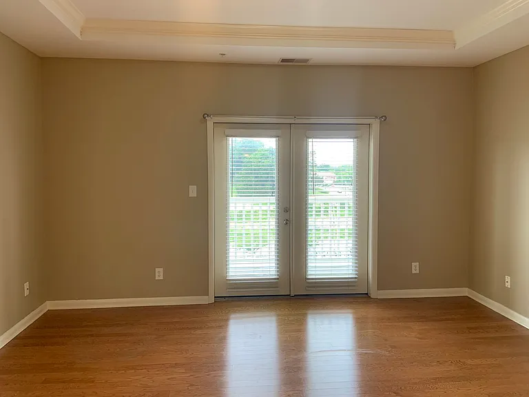 605 W Market St #416 — Photo 10