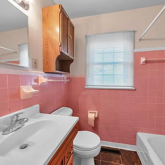 422 Karter St NW — Photo 25