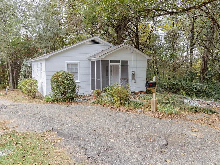 7718 Highway 231 — Photo 8