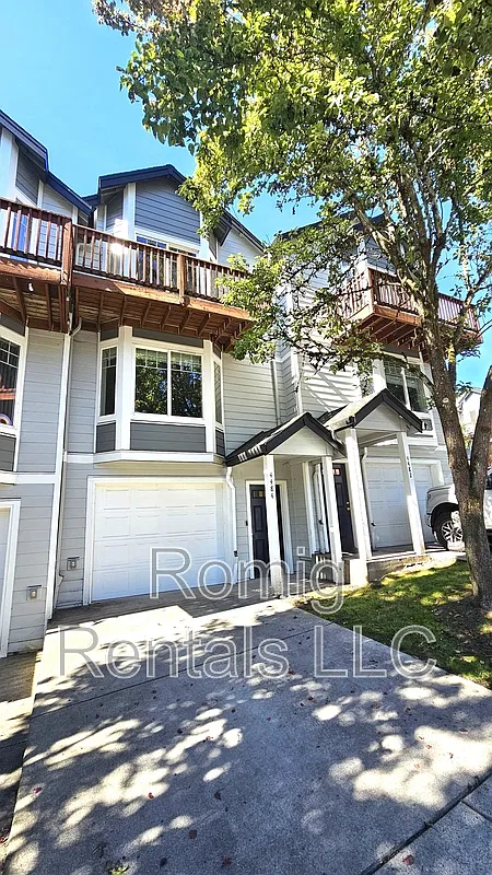 3 bed, 3.0 bath, 1484 sqft, $1,995 — Photo 1