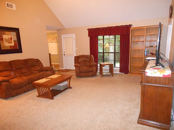 4th image of 7105 Cardinal Dr