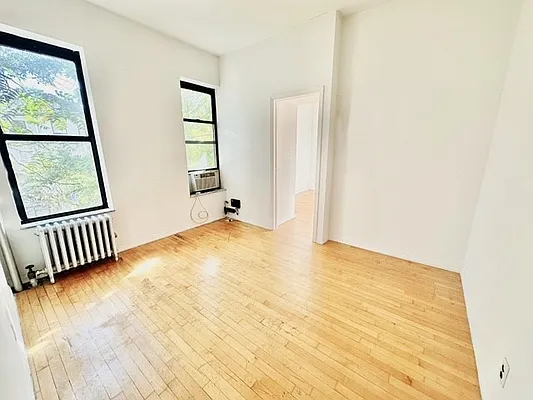 Rented by Berkshire Hathaway HomeServices New York Properties | media 7