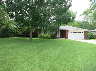 16141 W Vogel Dr, New Berlin, WI 53151