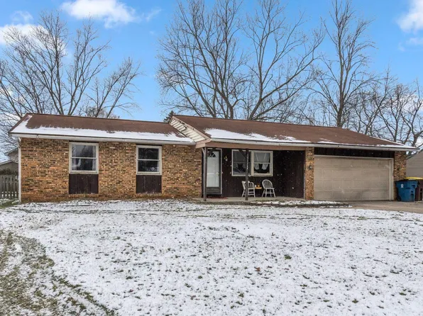 15115 Hunters Ln, Huntertown, IN 46748