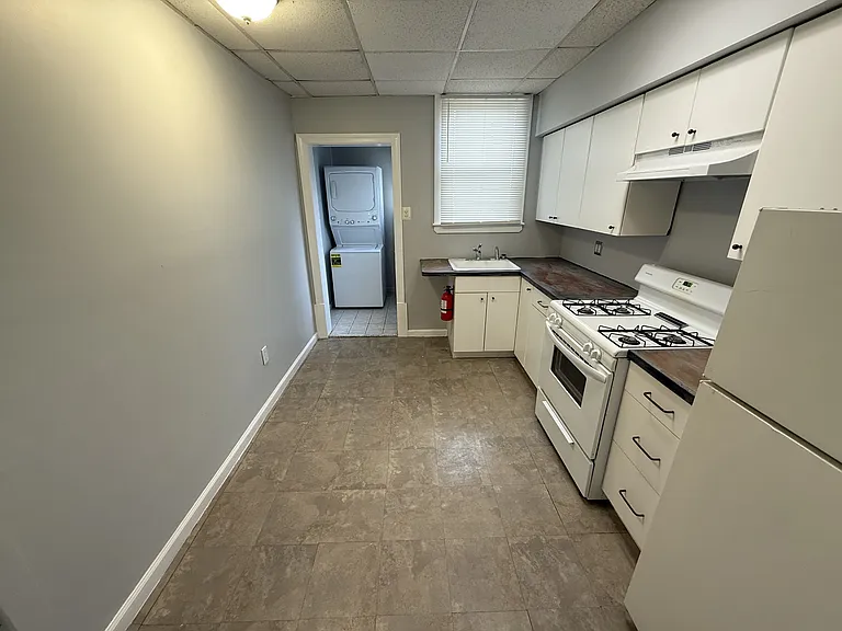 121 Chestnut Ave #A — Photo 16