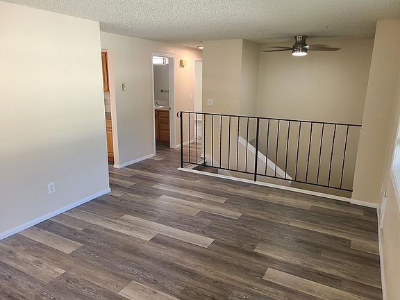4th image of 2708 N Whipple Ct #2708