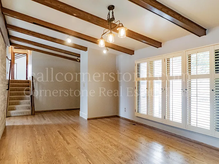 3427 Clubheights Dr — Photo 6