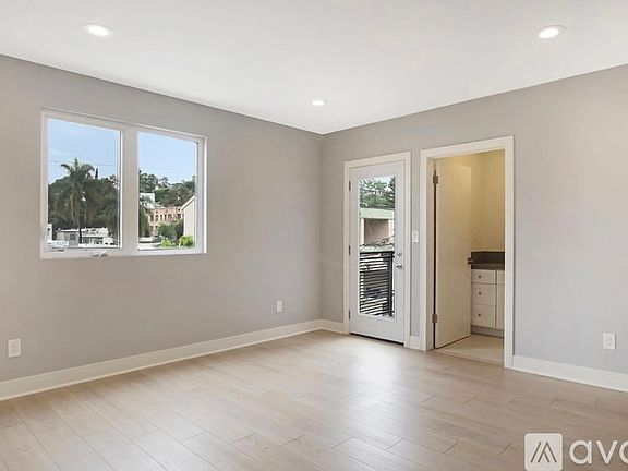 4th image of 1959 Vista Del Mar St #1/2
