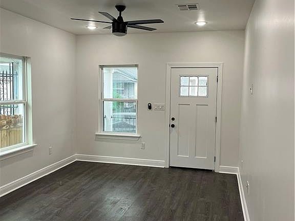 3rd image of 1140-42 Deslonde St