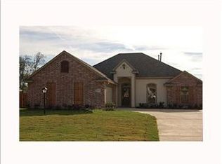 303 N Hampton St, Haughton, LA 71037