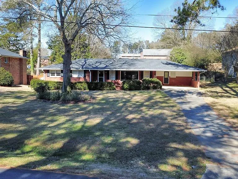 909 Rosedale Dr — Photo 34