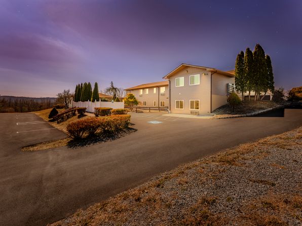 1111 Weir Lake Rd