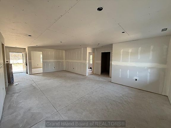 4th image of 1822 Illinois Ave