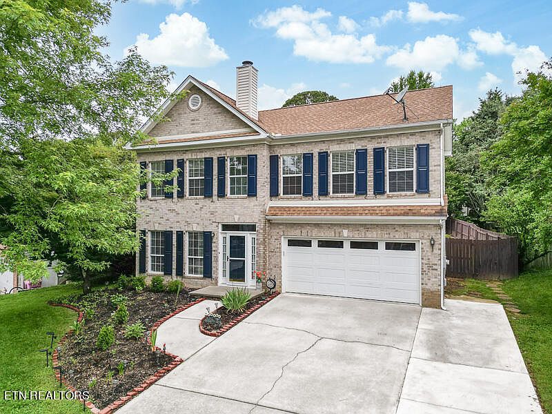 1st image of 8139 Robins Nest Ln