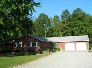 3417 S Tinkey Rd, Mentone, IN 46539