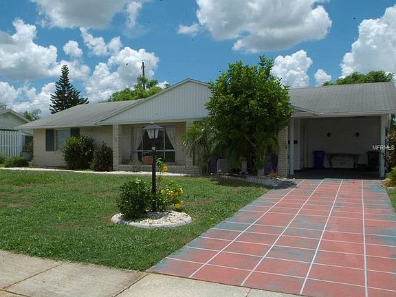 2nd image of 1516 Arrowhead Dr