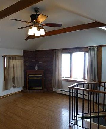 3rd image of 12 Edgewater Unit 12B
