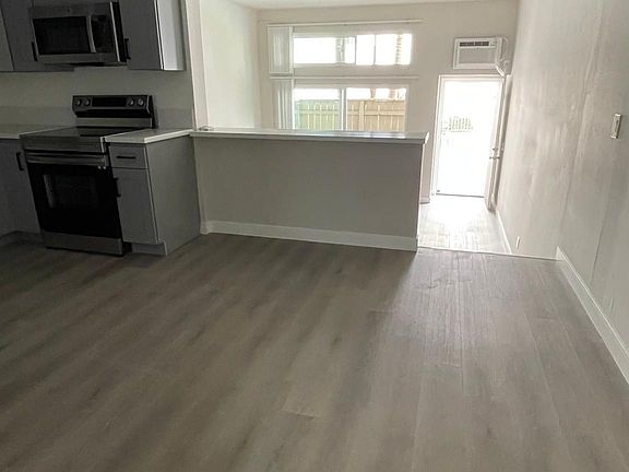 5th image of 4140 Arch Dr APT 109