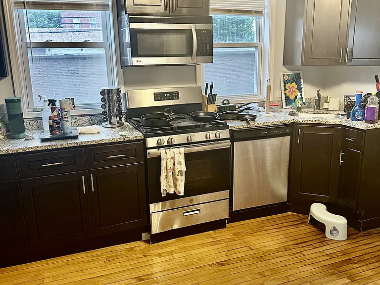 2216 W 24th St #1F — Photo 10