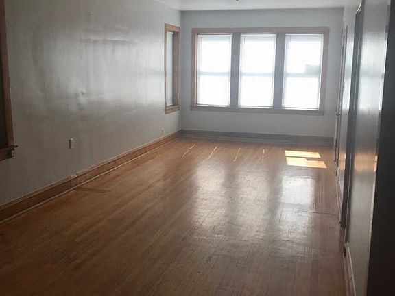 4th image of 2323 N Latrobe Ave #2
